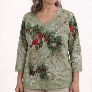 Collection ETC Cardinal Christmas Top Medium Green Holiday V Neck Winter